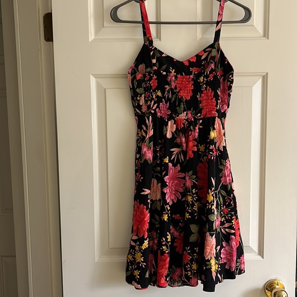 Old navy summer dress size S - Picture 5 of 7